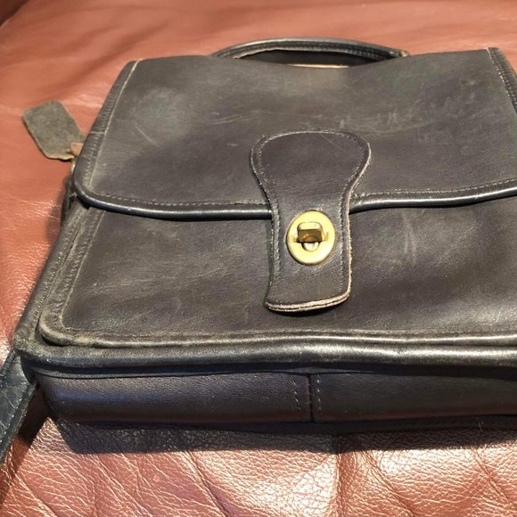 Coach crossbody Station bag - Picture 2 of 9